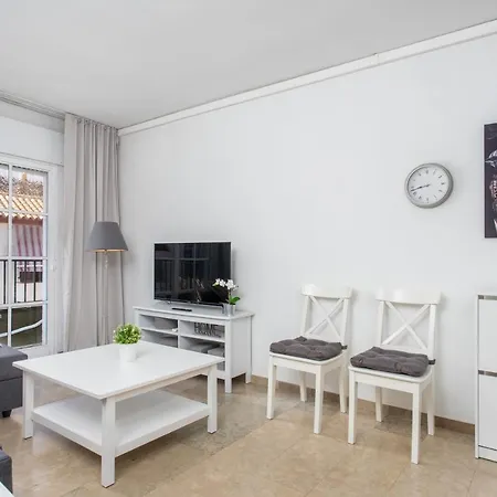 Apartment Gem In Boliches Soho With Wifi And Tv By Costarentals - Ref 77