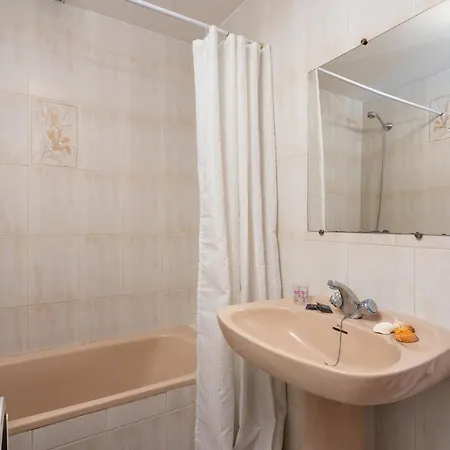 Gem In Boliches Soho With Wifi And Tv By Costarentals - Ref 77 *